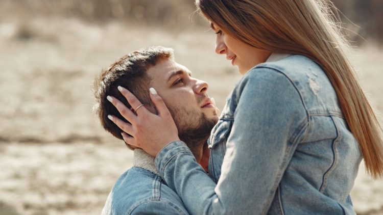 12 Signs Your Man Will Never Ever Stop Loving You3